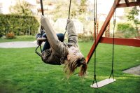 Small Foot Trapezschaukel mit Turnringen